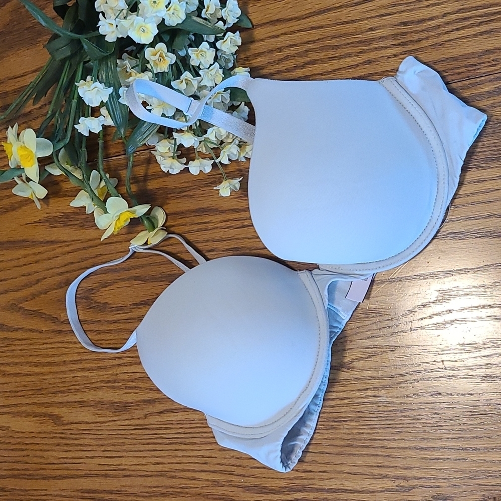 Victoria's Secret bra